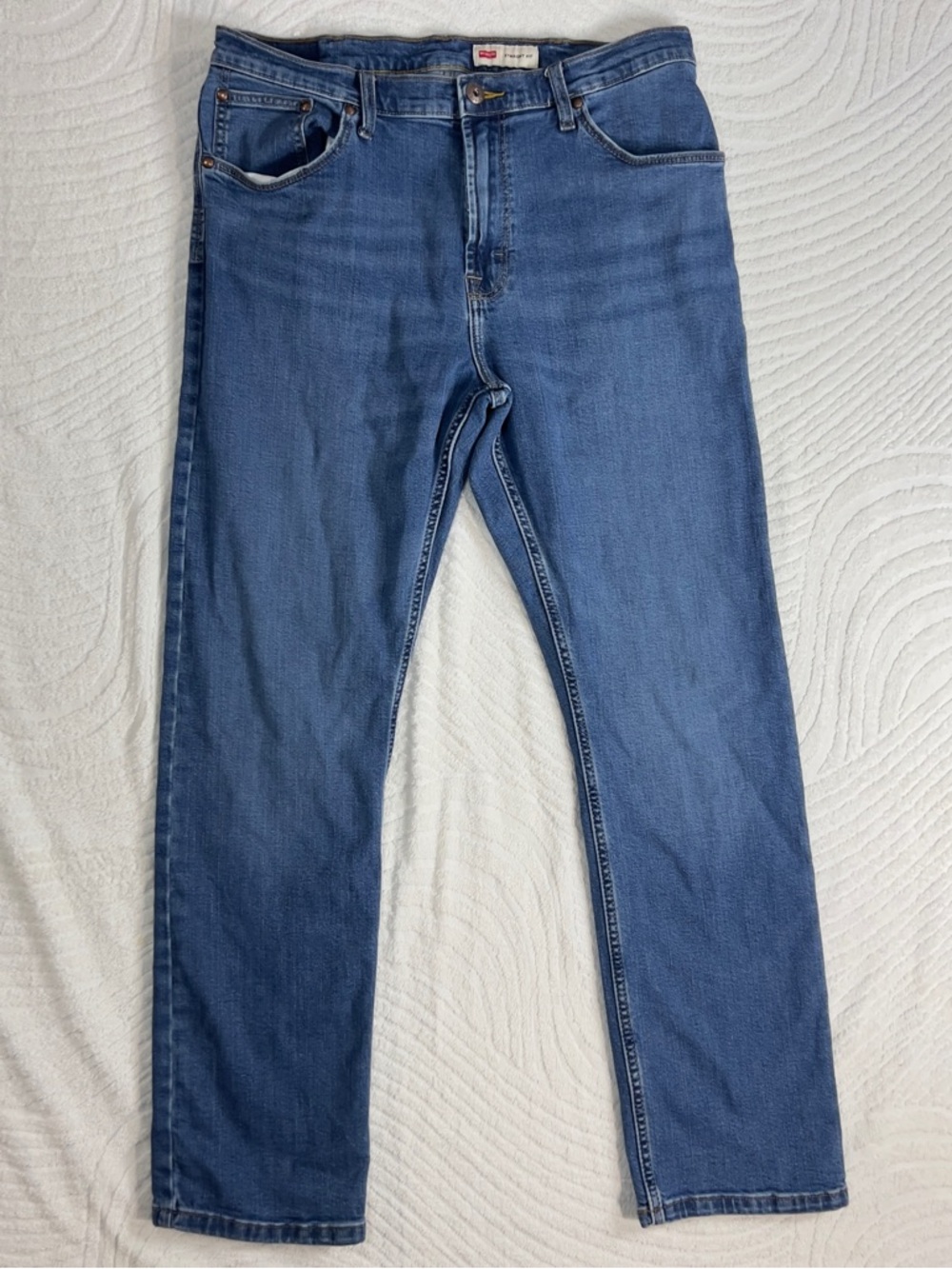 Wrangler Men's Blue Straight Leg Jeans Size 34x32